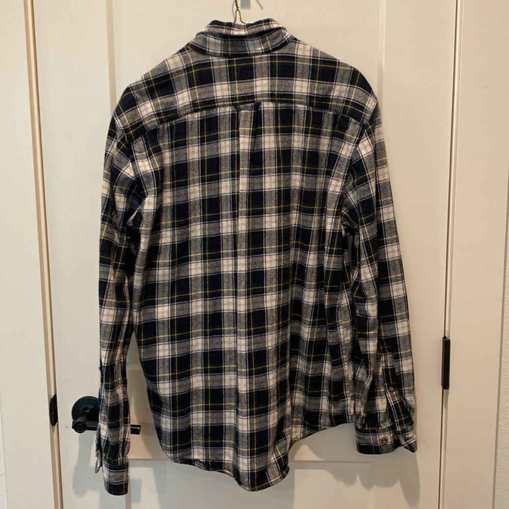 Eddie Bauer Men’s Long Sleeve Flannel Shirt. Green/Navy Plaid. Large. - Picture 6 of 6
